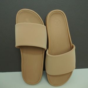 Lululemon Women's Restfeel  Beech Wood Slides Size8 (without box) S:9 (With box)